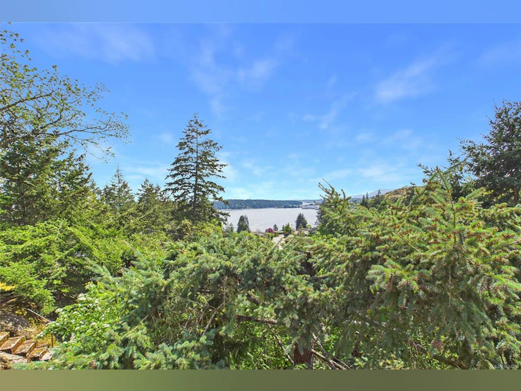 3120 Robin Hood Drive, Nanaimo, BC, V9T 1P1 - 42