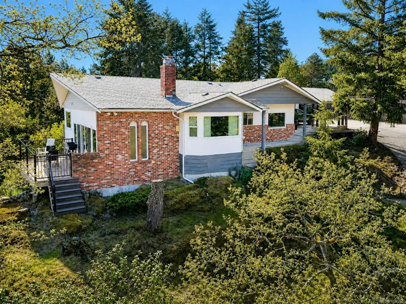 3120 Robin Hood Drive, Nanaimo BC V9T 1P1
