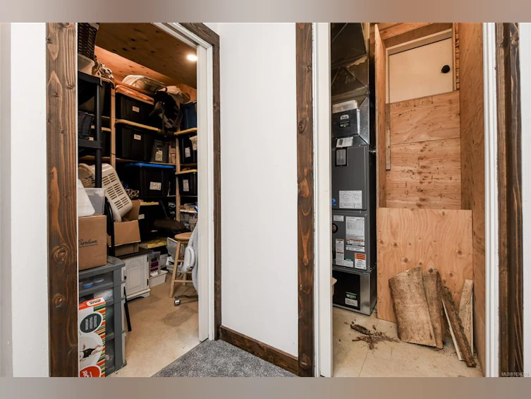7594 N Island Highway, Black Creek, BC, V9N 1G3 - 39