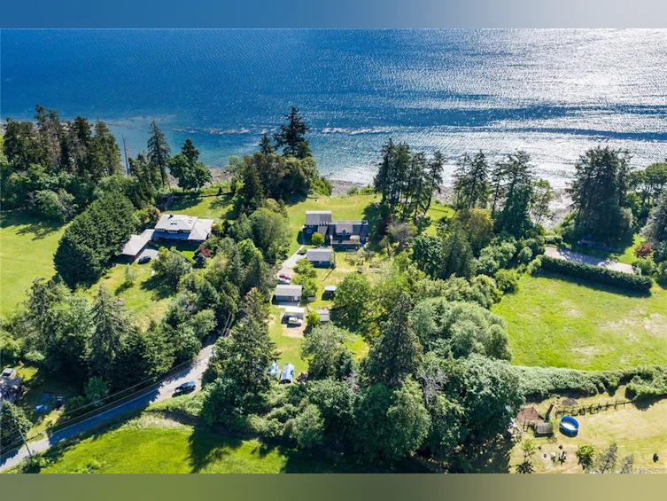 1560 Brebber Road, Nanaimo, BC, V9R 5K2 - 3