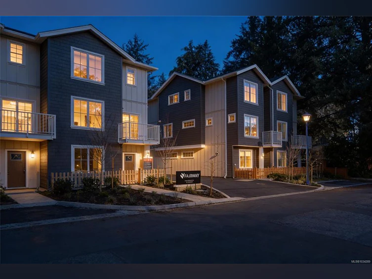 102-2770 Vantilburg Crescent, Langford, BC, V9B 3K4