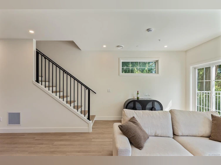 102-2770 Vantilburg Crescent, Langford, BC, V9B 3K4 - 9