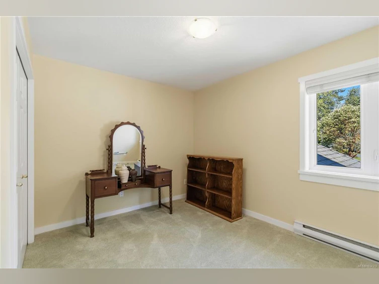 5195 Walema Court, Saanich, BC, V8Y 2T7 - 27