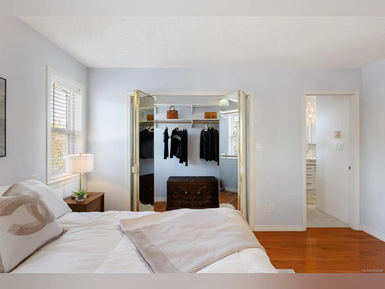 1-9875 Third Street, Sidney, BC, V8L 3A8 - 26
