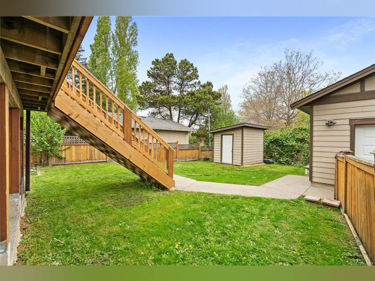 167 Little Eldon Place, Saanich, BC, V8Z 1E2 - 50