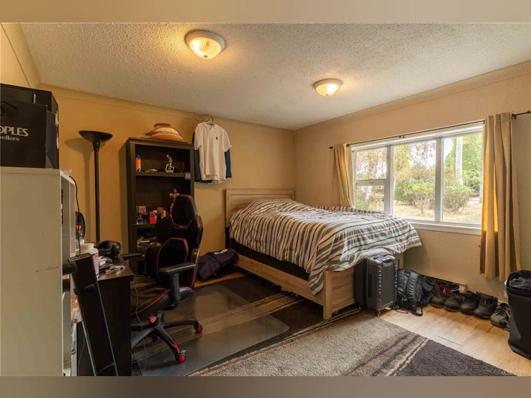 141 E Jensen Avenue, Parksville, BC, V9P 2H6 - 15