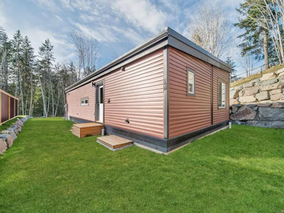 106-3499 Henry Road - 4