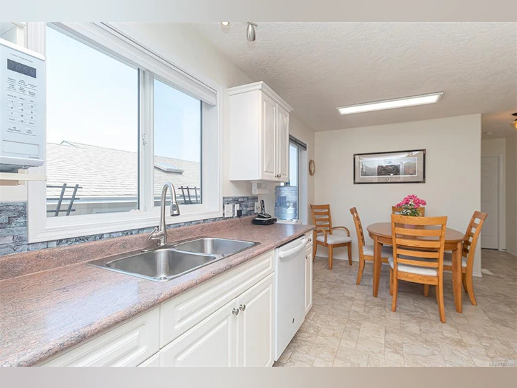 43 Eagle Lane, View Royal, BC, V9A 7M2 - 16