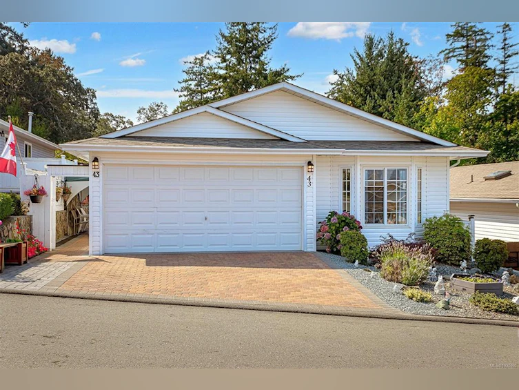 43 Eagle Lane, View Royal, BC, V9A 7M2 - 4