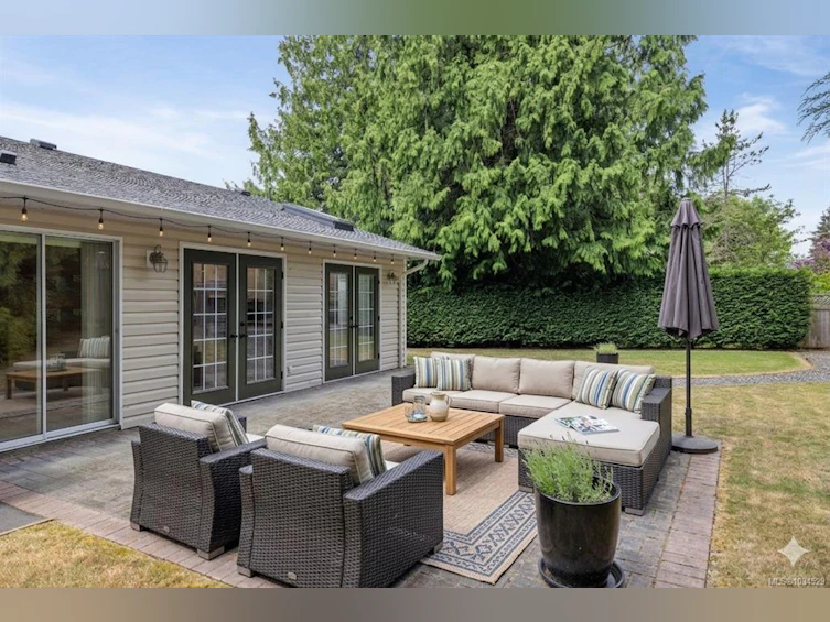 467 Rowan Drive, Qualicum Beach, BC, V9K 1K1 - 7