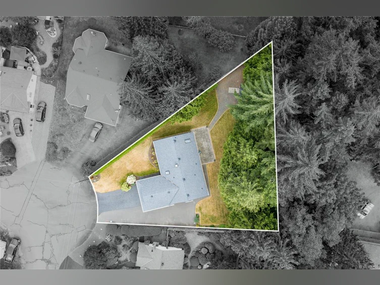 467 Rowan Drive, Qualicum Beach, BC, V9K 1K1 - 9