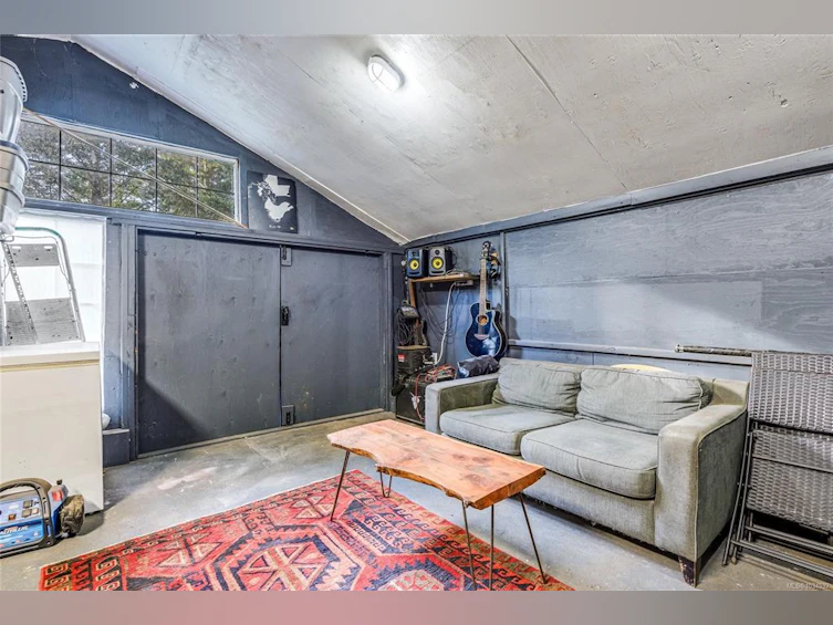 360 Cape Mudge Road, Quadra Island, BC, V0P 1H0 - 47