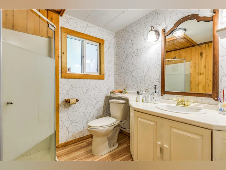 360 Cape Mudge Road, Quadra Island, BC, V0P 1H0 - 16