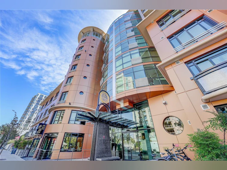 436-1029 View Street, Victoria, BC, V8V 0C9 - 2