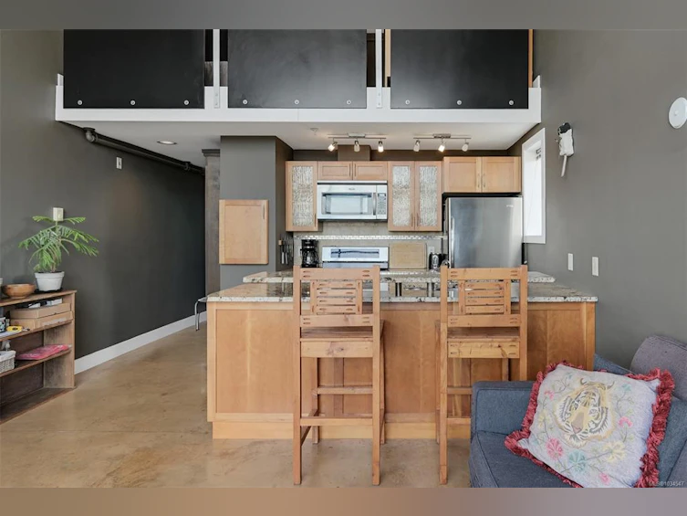 401-555 Chatham Street, Victoria, BC, V8T 1E1 - 17