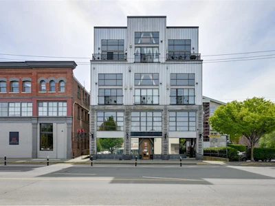 401-555 Chatham Street - 2