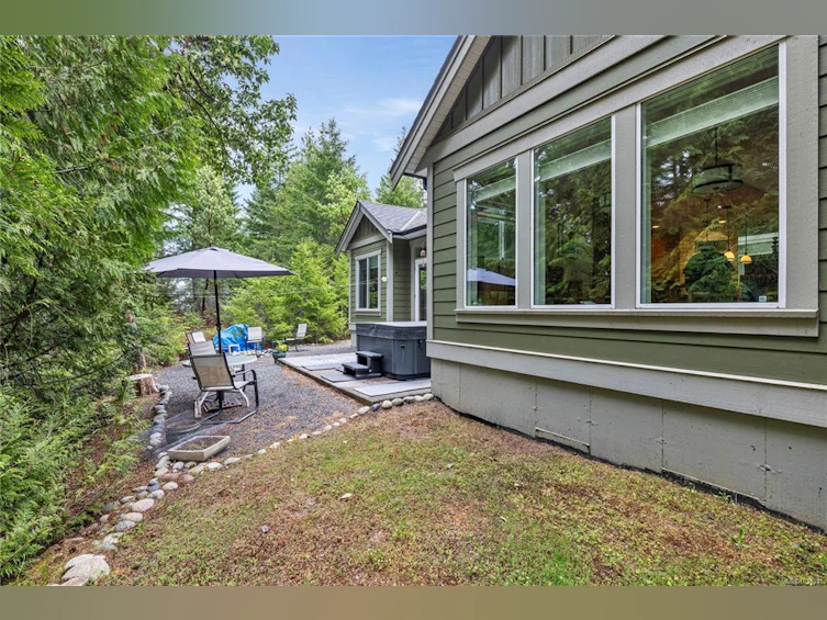 1703 Peligren Place, Qualicum Beach, BC, V9K 2S3 - 29