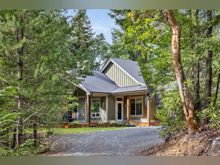 1703 Peligren Place, Qualicum Beach, BC, V9K 2S3 - 14