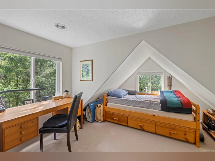 1703 Peligren Place, Qualicum Beach, BC, V9K 2S3 - 55