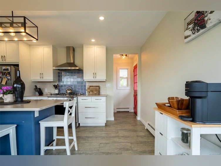 231 Otter Street, Ucluelet, BC, V0R 3A0 - 17