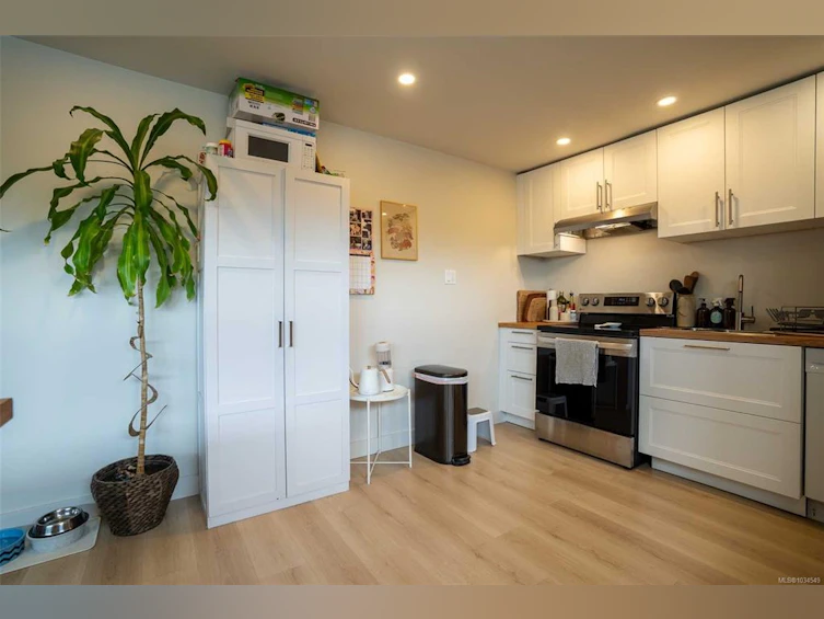 231 Otter Street, Ucluelet, BC, V0R 3A0 - 43