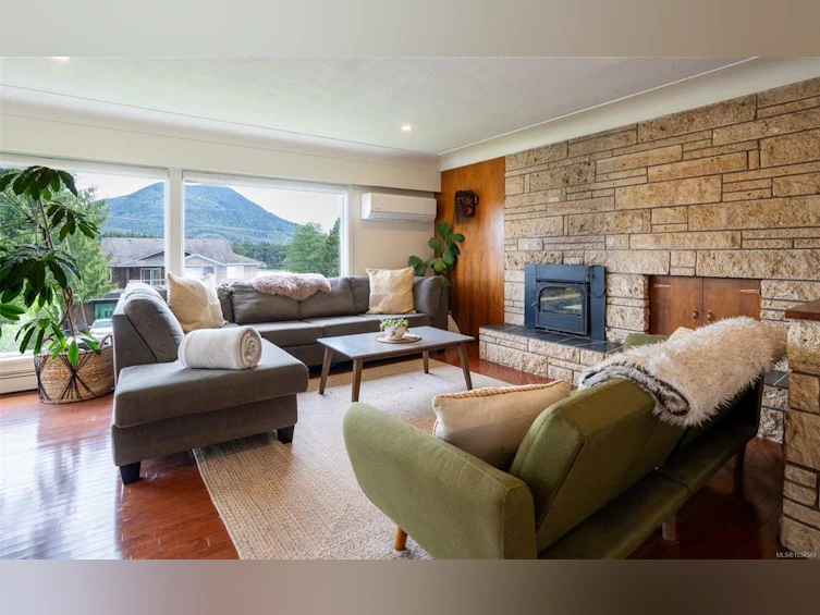 231 Otter Street, Ucluelet, BC, V0R 3A0 - 5