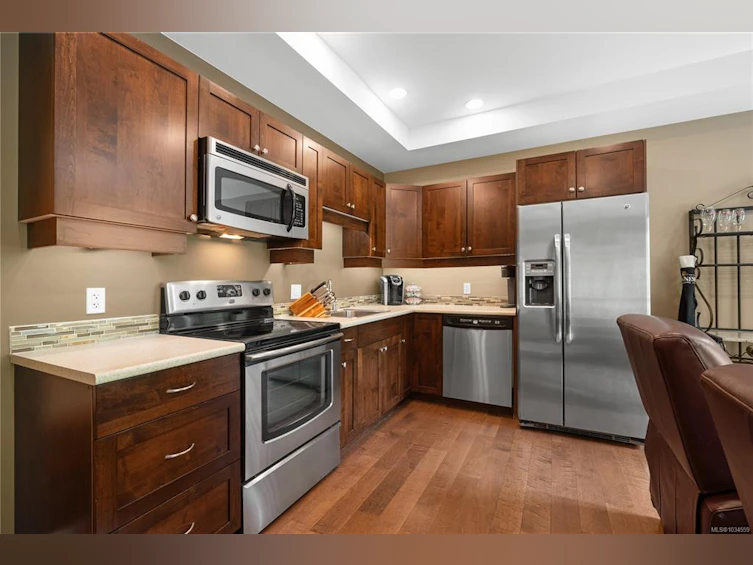 441 Glendower Road, Saanich, BC, V9E 2B9 - 50