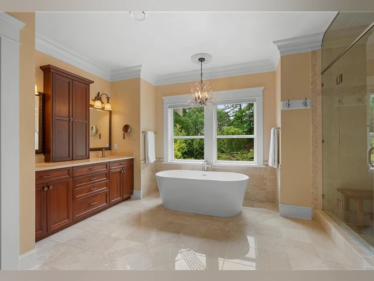 441 Glendower Road, Saanich, BC, V9E 2B9 - 35