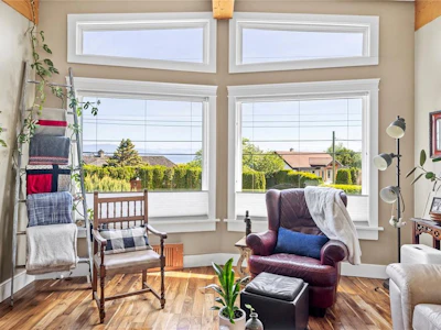885 Glenhale Crescent - 3