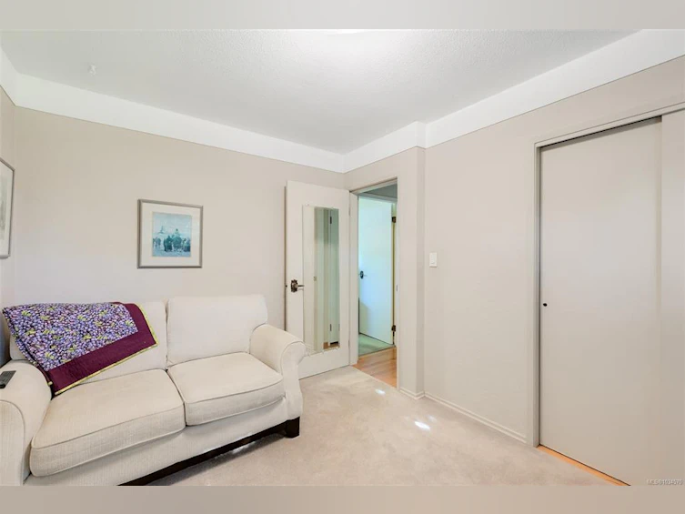 6635 Buena Vista Road, Central Saanich, BC, V8Z 5W8 - 35