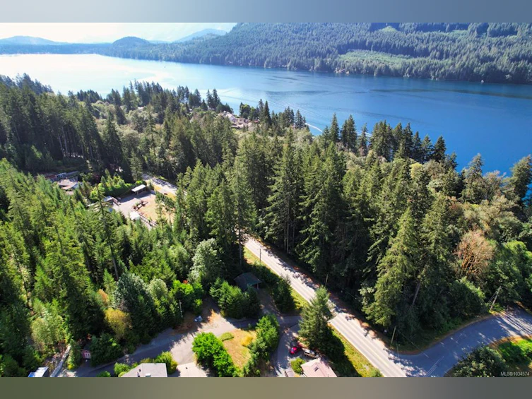 9871 Youbou Road, Youbou, BC, V0R 3E1 - 35