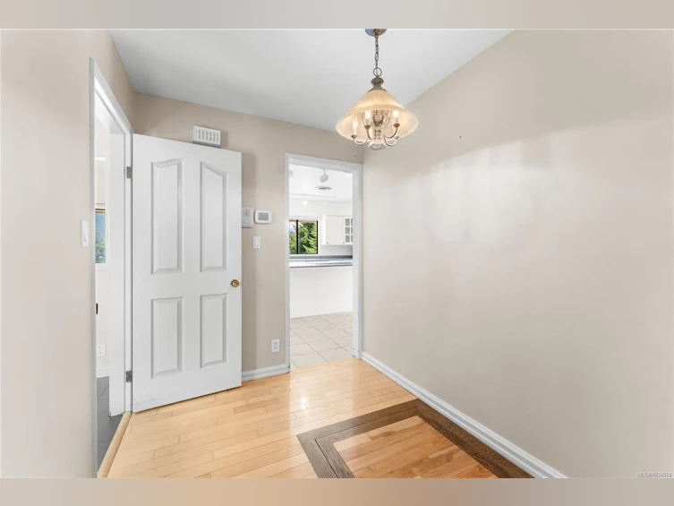 9871 Youbou Road, Youbou, BC, V0R 3E1 - 29
