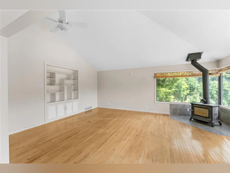 9871 Youbou Road, Youbou, BC, V0R 3E1 - 14