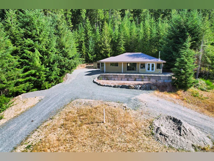 9871 Youbou Road, Youbou, BC, V0R 3E1 - 2