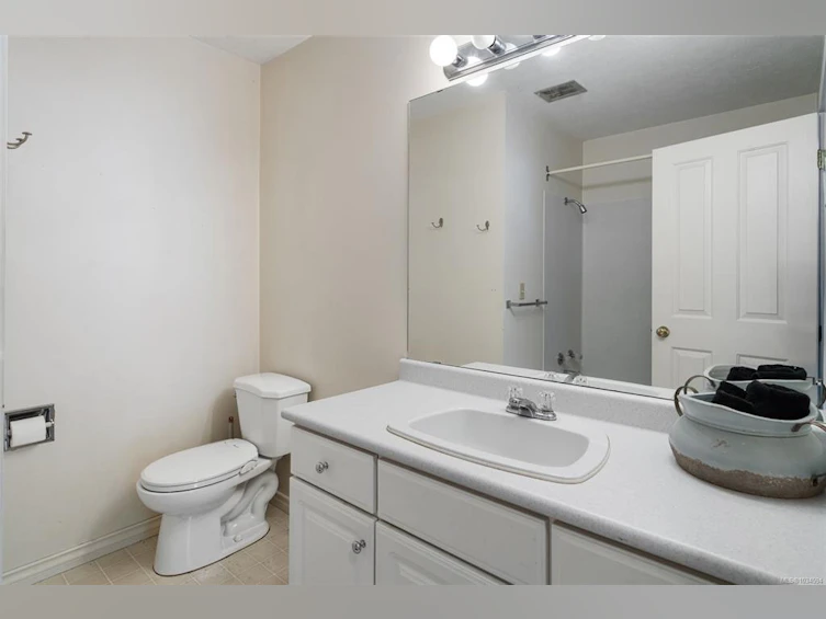 8256 Sa Seen Os Crescent, Youbou, BC, V0R 3E1 - 47