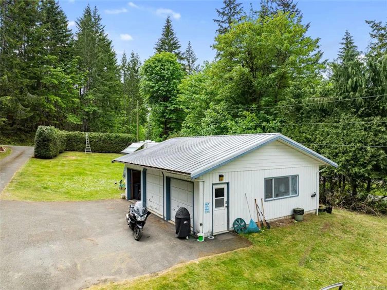 8256 Sa Seen Os Crescent, Youbou, BC, V0R 3E1 - 7