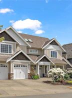 1260 Rockhampton Close