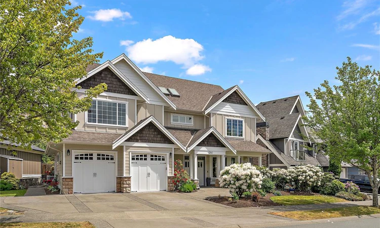 1260 Rockhampton Close