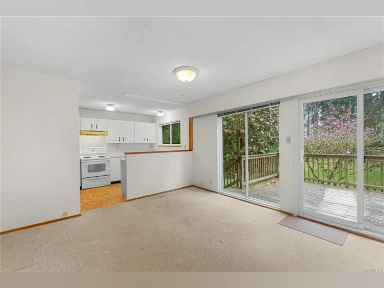 2420 Spring Beach Drive, Gabriola Island, BC, V0R 1X7 - 8
