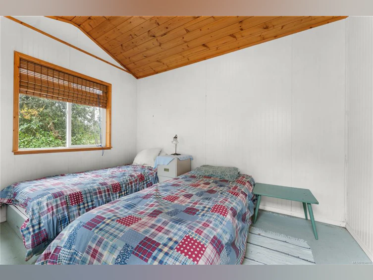 2420 Spring Beach Drive, Gabriola Island, BC, V0R 1X7 - 30
