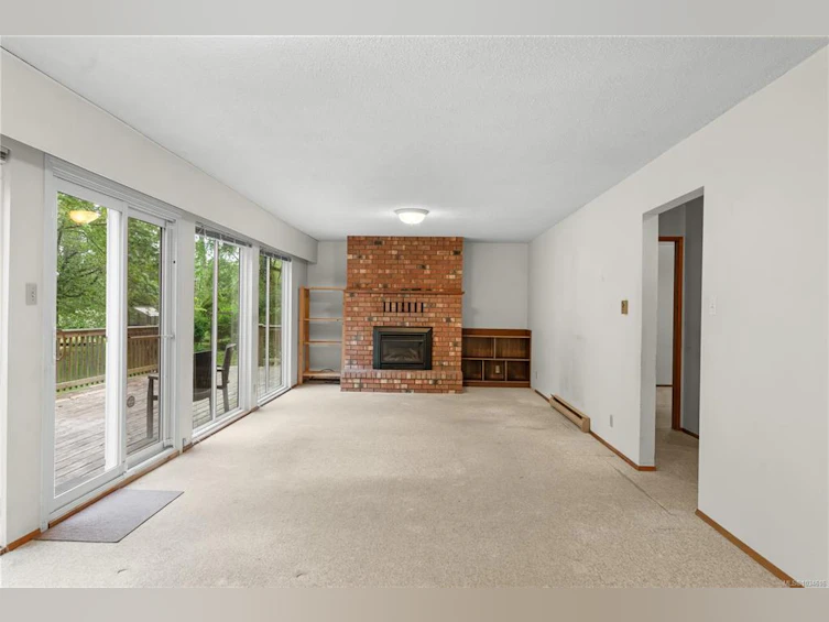 2420 Spring Beach Drive, Gabriola Island, BC, V0R 1X7 - 5