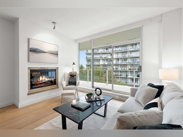 519-68 Songhees Road, Victoria, BC, V9A 0A3 - 3