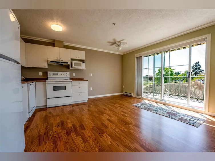 413-3133 Tillicum Road, Saanich, BC, V9A 2B4 - 11