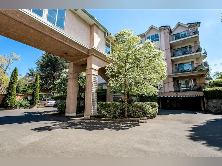 413-3133 Tillicum Road, Saanich, BC, V9A 2B4 - 30