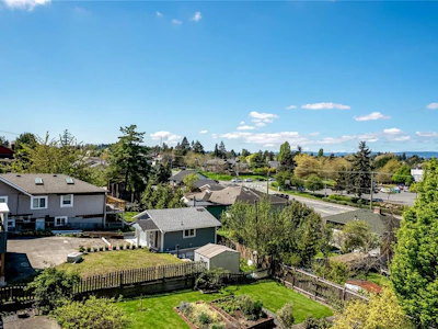 413-3133 Tillicum Road - 4