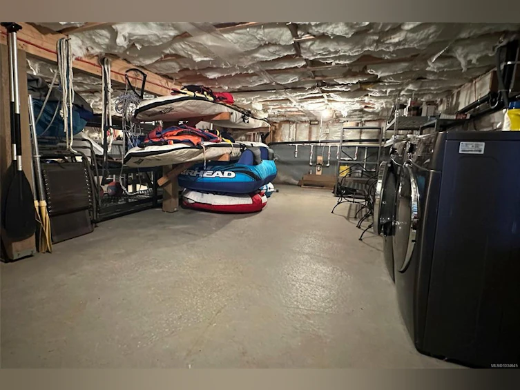 3864 Horne Lake Caves Road, Qualicum Beach, BC, V9K 2L7 - 33