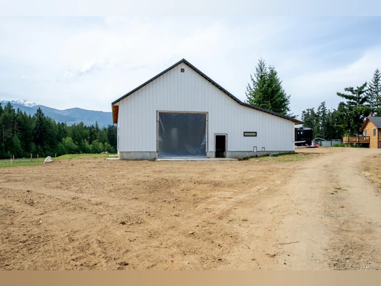 981 Pratt Road, Hilliers, BC, V9K 1W5 - 42