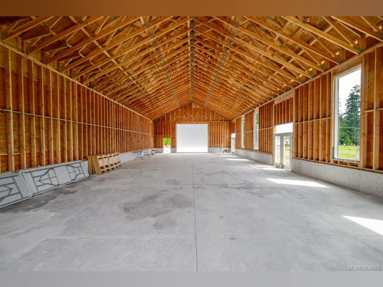 981 Pratt Road, Hilliers, BC, V9K 1W5 - 39