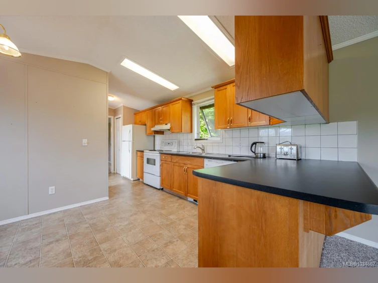 981 Pratt Road, Hilliers, BC, V9K 1W5 - 63