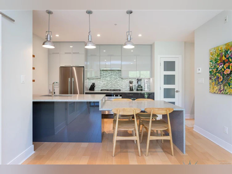 N408-1105 Pandora Avenue, Victoria, BC, V8V 3P9 - 9